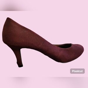 Comfort Plus Elegant Burgundy Pumps Size 7